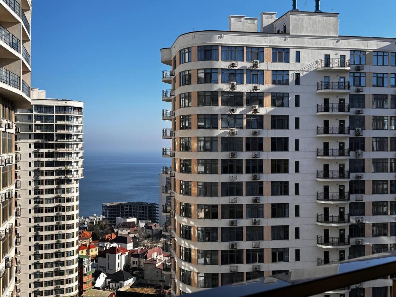 48 Pearl Cozy Apartment Odesa Exterior photo